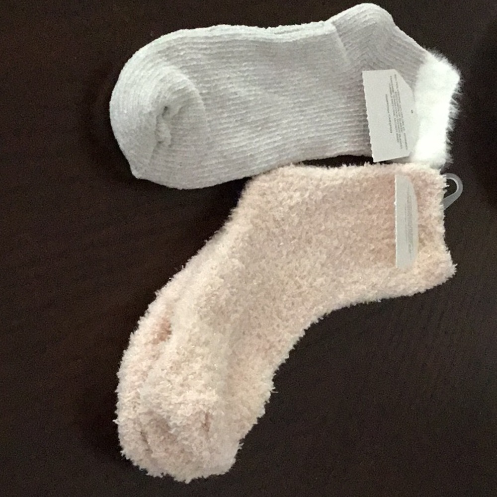 Cozy Fuzzy Socks Set. Light gray and light peach
